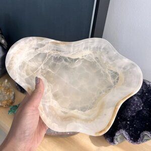 Brazilian Ivory White Onyx Natural Stone Decorative Bowl